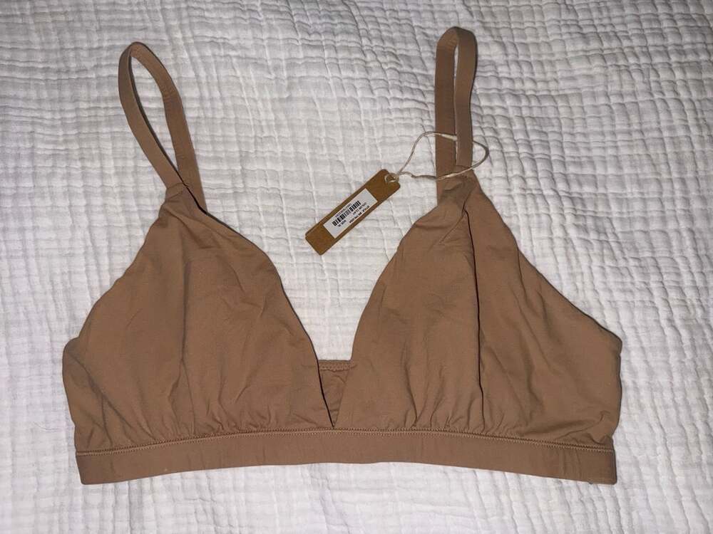SKIMS Fits Everybody Triangle Bralette Clay XL NWT Wireless Bra